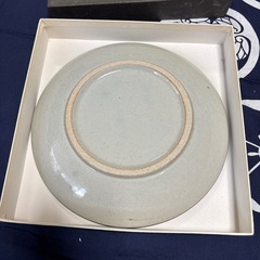 【新品未使用】お皿の画像