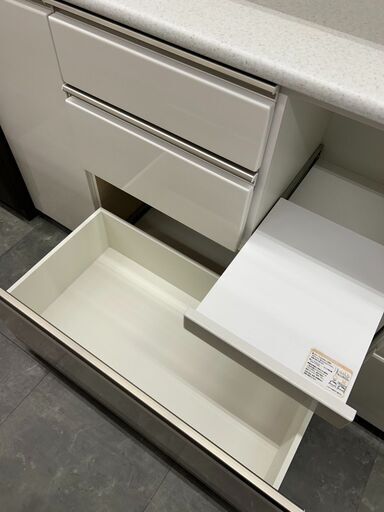 家具	【リユ-スのサカイ広島石内店】ジモティ割！スライド扉オープンボード/クリ-ニング済み/HG-7528広島市 家具　佐伯区 家具　南区 家具　西区 家具　東区 家具　中区 家具　安佐南区 家具　安佐北区 家具　安芸区 家具　府中町 家具　海田町 家具　熊野町 家具　坂町 家具　廿日市市 家具