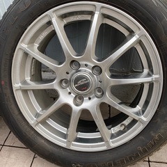 16インチ　ホイール　スタッドタイヤの画像