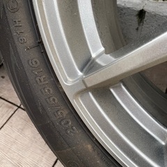 16インチ　ホイール　スタッドタイヤの画像