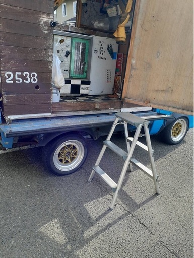 激安❗️早い者勝ち❗️サービス品盛り盛り❗️キッチンカー❗️
