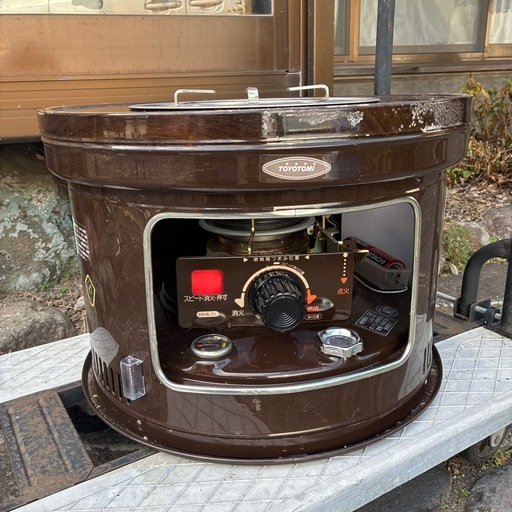 石油ストーブ　ストーブ　トヨトミ　HHA-7A トヨトミ 石油ストーブ HHA-7A