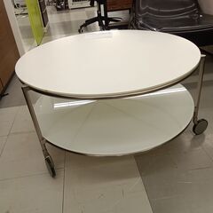 ★リユースのサカイ千葉中央店★ IKEA ガラステーブル  H41×D75×W75 クリーニング済み TC4939の画像