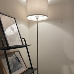 IKEA フロアランプ/スタンドランプの画像