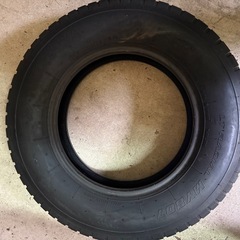 2t トラック　ダンプ用　夏用　215/85/16 ６本　中古  8分山以上の画像