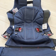 ベビービョルン抱っこ紐　ベビーキャリア ONE KAIの画像