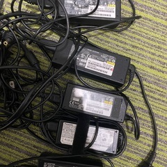 ノートパソコンまとめ売り（富士通／NEC／Panasonic／DELL／HP）ジャンク扱い・部品取りにどうぞの画像