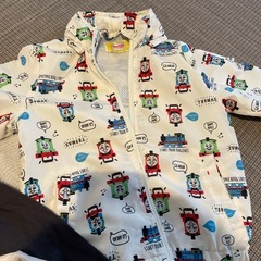キッズ洋服　90〜100サイズ　ハロウィン　サンタ　鬼　の画像