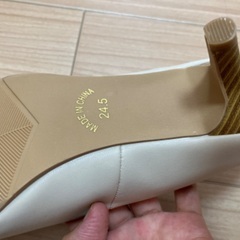 パンプスの画像