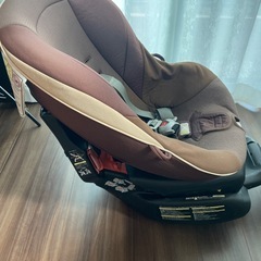 combiチャイルドシート【ブラウン】の画像