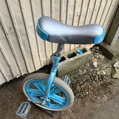 🉐一輪車　2個セットの画像