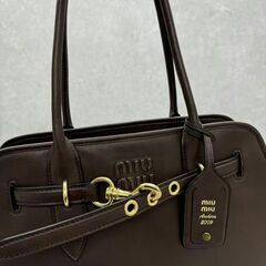 MIU MIU アヴァンチュール ハンドバッグの画像