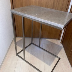 サイドテーブル 大理石の画像