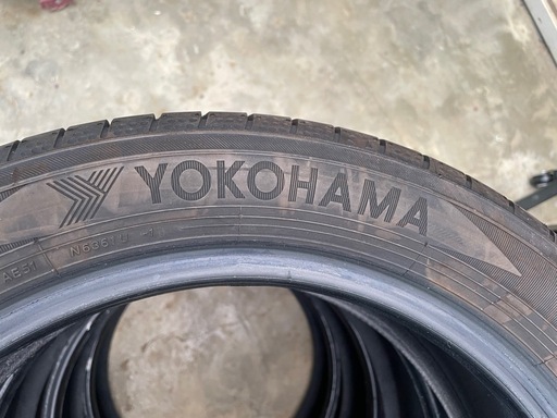 ノーマルタイヤ　4本