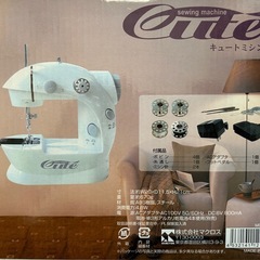 【美品】小型ミシンの画像