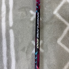 【新品】YONEX Nanoflare 200 バドミントンラケット（ケース付き）の画像