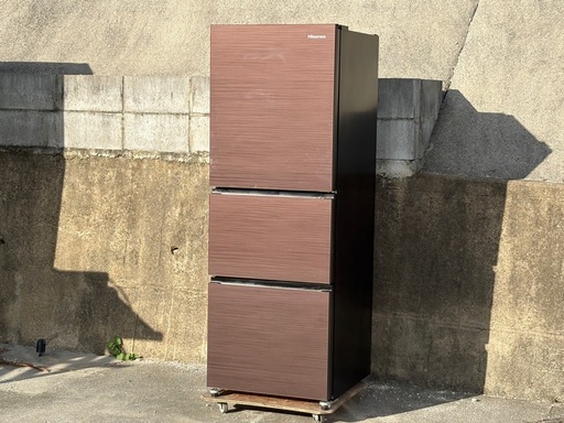 D46J◇ハイセンス 3ドア冷蔵庫◇282L◇2021年製◇ガラストップ◇HR-G2801BR