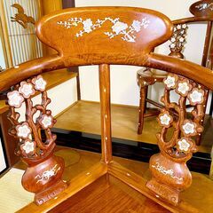 花梨無垢材/螺鈿象嵌入り/唐木椅子/透かし彫り/アンティーク/ダイニングチェア/古民家家具/和洋折衷/高級木製インテリア/E1EX0304の画像