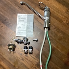 中古 食器洗い乾燥機 Panasonic NP-TA1-W2018年製、分岐水栓TKGG31EH、サンエイ工具の3点セットの画像