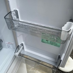高年式‼️2025年製三菱2ドア冷蔵庫 MR-P15K 146Lの画像