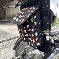 子供用車椅子
の画像