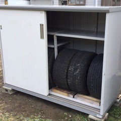 イナバ 小型物置 中古①の画像
