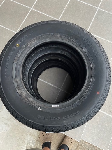 激安！145/80R12 80/78 軽トラタイヤ