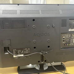 SHARP 液晶テレビ　AQUOS 32V型　シャープ　リモコン付きの画像
