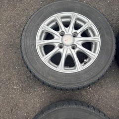 13インチ スタッドレスタイヤホイールの画像