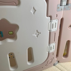ベビーサークルの画像