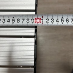 キャンプ用　ケシュア　 折りたたみ式アルミテーブル　高さ調整可能の画像