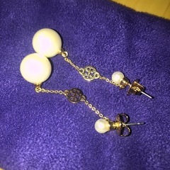 美品　Tory Burch パールピアス💍の画像