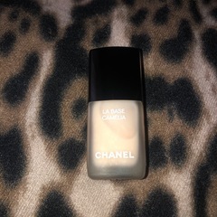 新品　CHANEL  ベースコート💅の画像