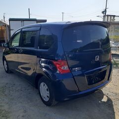 ★ 車検２年付きにしてお渡し！装備充実！コンパクト車で７人乗り！人気のホンダフリード！★の画像