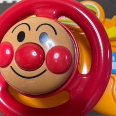アンパンマン　おでかけどこでもメロディ
ハンドル　運転手の画像
