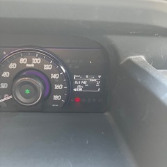 ホンダ ステップワゴン RK5 8人乗り 車検ありの画像
