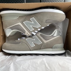 New Balance  ニューバランス   ML574  28センチ  グレー　新品未使用品！！の画像