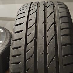 タイヤ4本　225/35R19の画像