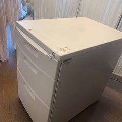 美品 鉄製 鍵付き キャビネット オフィス 事務所 家具 収納 引き出しの画像