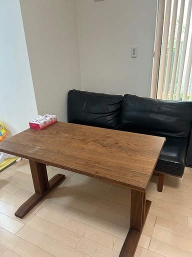 アカセ木工　ソファとテーブル