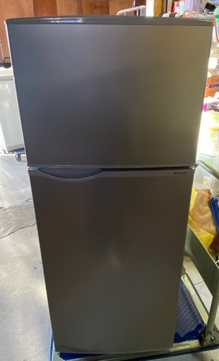シャープ ノンフロン冷凍冷蔵庫 128L SJ-H13E-S 2025年製 Amazon.co.jp: シャープ SHARP 冷蔵庫 (幅48.0cm) 128L 2ドア(右