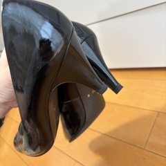 RIZ GRAND PRIX JAPAN 黒エナメルパンプス23.5cm Eの画像