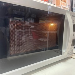 アイリスオーヤマ　電子レンジ　IMB-T176-5-W　2020年製　家電　ターンテーブル　ホワイト　稼働確認済　中古　④の画像