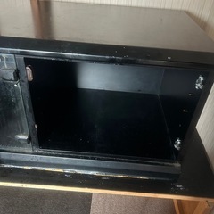 テレビボードの画像