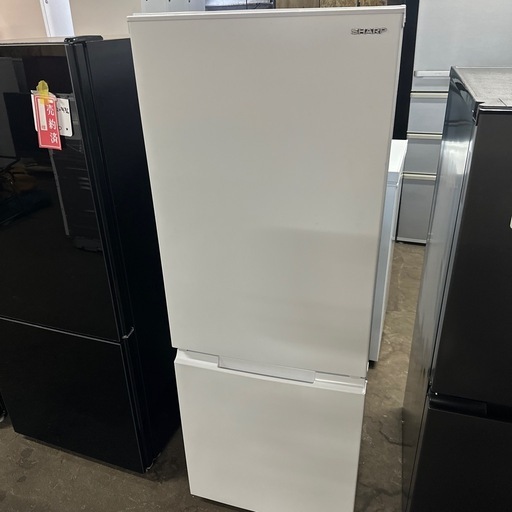 SHARP  冷蔵庫　２０２３年製