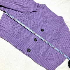 ハニークリーパー ケーブル編みニットカーディガン パープル 紫 ラベンダー 長袖 無地 ニット ケーブルニット 秋服 冬服 カーディガンの画像