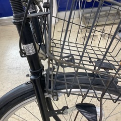 自転車 黒 ノーパンクタイヤ 27インチ　カギ付き の画像