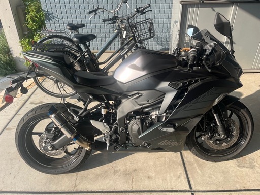 Kawasaki Ninja　ZX-4R SE