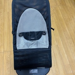 【BABYBJÖRN 】バウンサー　ブラックの画像