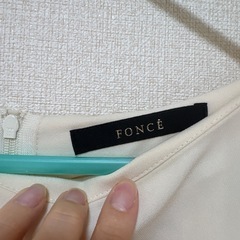 FONCÉ ホワイト・ネイビー ワンピースの画像